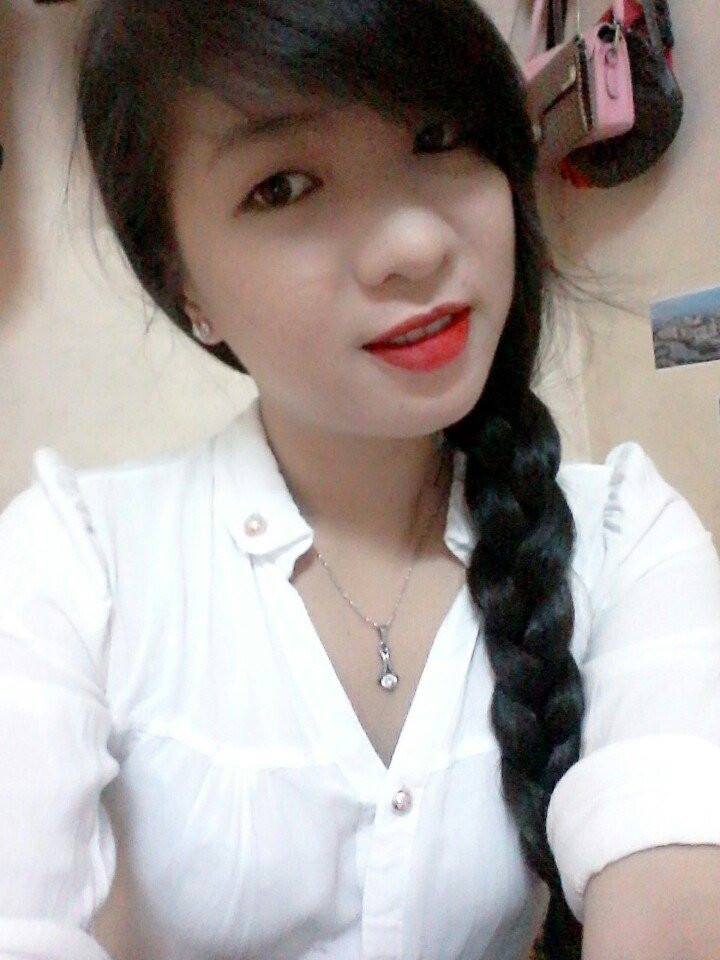 Hình Ảnh Gái Mặc Váy Ngắn – Nét Đẹp Tuổi Học Trò Thu Hút Mọi Ánh Nhìn